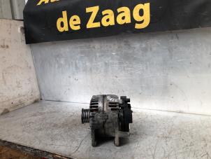 Gebruikte Dynamo Volkswagen Golf V (1K1) 1.4 FSI 16V Prijs € 45,00 Margeregeling aangeboden door Autodemontage de Zaag