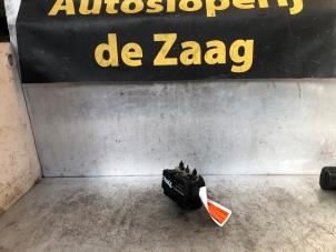 Gebruikte ABS Pomp Austin Mini Open (R52) 1.6 16V One Prijs € 75,00 Margeregeling aangeboden door Autodemontage de Zaag