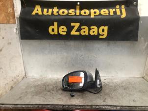 Gebruikte Buitenspiegel links Skoda Fabia II (5J) 1.2 TSI Prijs € 35,00 Margeregeling aangeboden door Autodemontage de Zaag