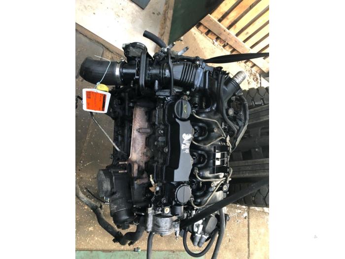 Motor van een Ford Focus 2 Wagon 1.6 TDCi 16V 90 2008
