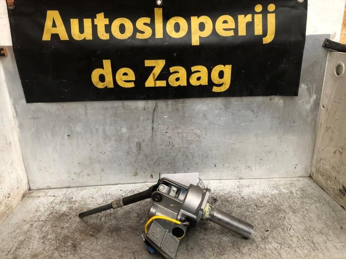 Gebruikte Servopomp Opel Corsa D 1.2 16V Prijs € 90,00 Margeregeling aangeboden door Autodemontage de Zaag