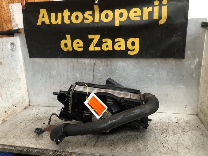 Gebruikte Intercooler Ford Focus 3 1.0 Ti-VCT EcoBoost 12V 125 Prijs € 51,00 Margeregeling aangeboden door Autodemontage de Zaag