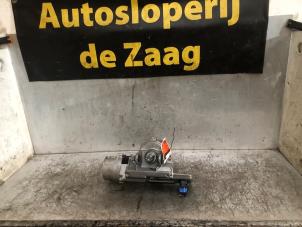 Gebruikte Pomp Servo Opel Corsa E 1.4 16V Prijs € 175,00 Margeregeling aangeboden door Autodemontage de Zaag
