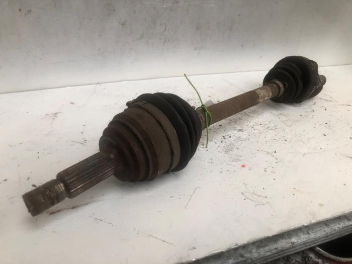 Gebruikte Steekas links-voor Ford B-Max (JK8) 1.0 EcoBoost 12V 100 Prijs € 45,00 Margeregeling aangeboden door Autodemontage de Zaag