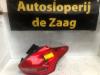 Achterlicht rechts van een Ford Focus 3, 2010 / 2020 1.0 Ti-VCT EcoBoost 12V 100, Hatchback, Benzine, 998cc, 74kW (101pk), FWD, M2DA; M2DB; M2DC; SFDA; SFDB, 2012-02 / 2017-12 2015