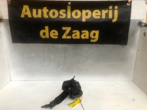 Gebruikte Veiligheidsgordel rechts-voor Mini Mini (F56) 1.5 12V Cooper Prijs € 60,00 Margeregeling aangeboden door Autodemontage de Zaag