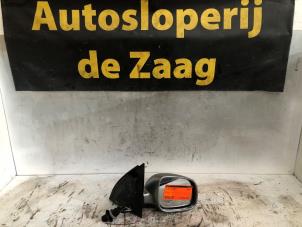 Gebruikte Buitenspiegel rechts Volkswagen Lupo (6X1) 1.4 60 Prijs op aanvraag aangeboden door Autodemontage de Zaag