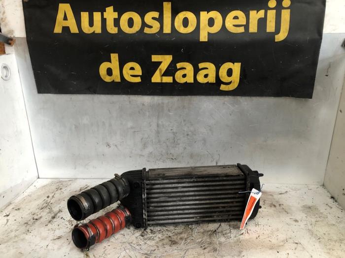 Gebruikte Intercooler Citroen DS3 (SA) 1.6 16V VTS THP 155 Prijs € 50,00 Margeregeling aangeboden door Autodemontage de Zaag