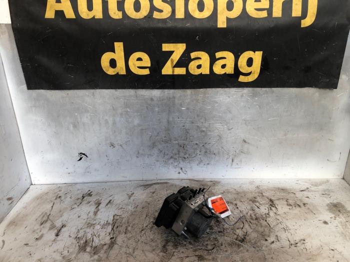 Gebruikte ABS Pomp Opel Meriva (B) 1.4 16V Ecotec Prijs € 200,00 Margeregeling aangeboden door Autodemontage de Zaag