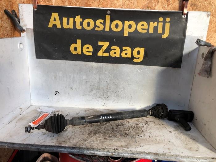 Gebruikte Steekas rechts-voor Audi A3 (8P1) 2.0 16V FSI Prijs € 45,00 Margeregeling aangeboden door Autodemontage de Zaag