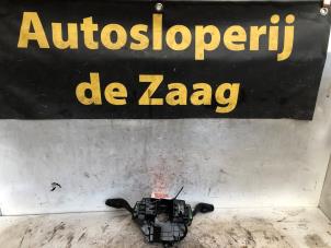 Gebruikte Licht + Raw Schakelaar Ford Focus 3 1.0 Ti-VCT EcoBoost 12V 125 Prijs € 50,00 Margeregeling aangeboden door Autodemontage de Zaag