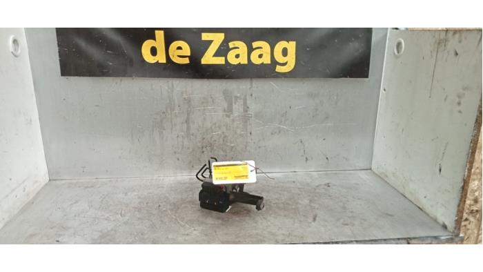 Gebruikte ABS Pomp Ford Focus 2 2.5 20V ST Prijs € 40,00 Margeregeling aangeboden door Autodemontage de Zaag