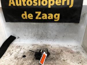 Gebruikte Startmotor Renault Clio II (BB/CB) 1.4 16V Prijs € 30,00 Margeregeling aangeboden door Autodemontage de Zaag