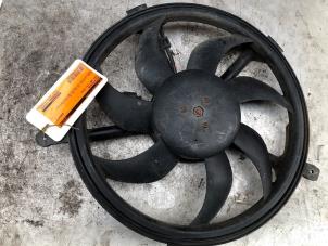 Gebruikte Radiateurfan Mini Mini (R56) 1.6 16V One Prijs € 42,00 Margeregeling aangeboden door Autodemontage de Zaag
