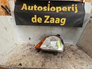 Gebruikte Koplamp rechts Ford Ka I 1.3i Prijs € 25,00 Margeregeling aangeboden door Autodemontage de Zaag