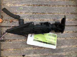 Gebruikte Koplamp Sproeier Mini Paceman (R61) 1.6 16V Cooper S ALL4 Prijs € 35,00 Margeregeling aangeboden door Autodemontage de Zaag