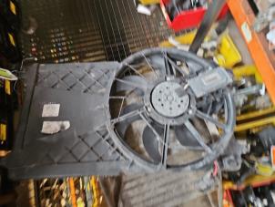 Gebruikte Radiateurfan Ford Focus C-Max 1.8 16V Prijs € 25,00 Margeregeling aangeboden door Autodemontage de Zaag