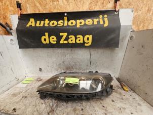 Gebruikte Koplamp links Mazda 6 Sport (GG14) 1.8i 16V Prijs € 46,00 Margeregeling aangeboden door Autodemontage de Zaag