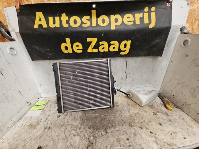 Gebruikte Radiateur Honda HR-V (GH) 1.6 16V 4x2 Prijs € 40,00 Margeregeling aangeboden door Autodemontage de Zaag