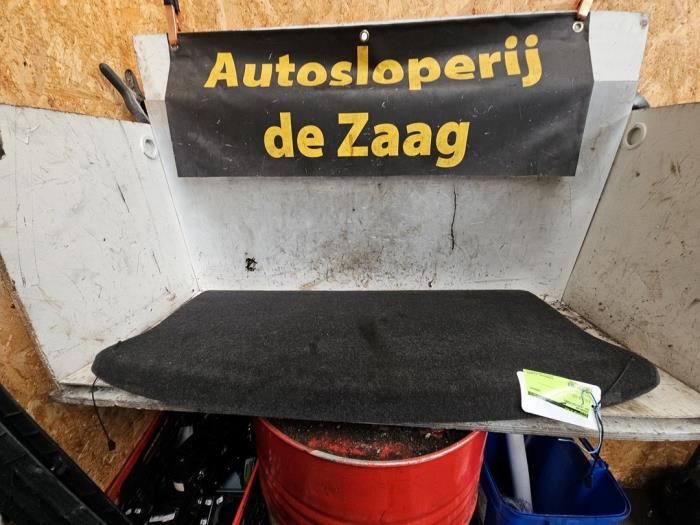 Hoedenplank van een Seat Ibiza III (6L1) 1.4 16V 75 2005