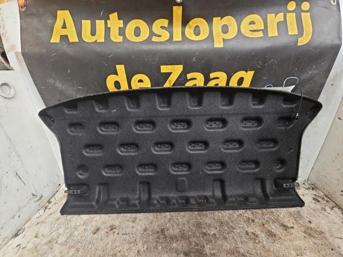 Hoedenplank van een Seat Ibiza III (6L1) 1.4 16V 75 2005