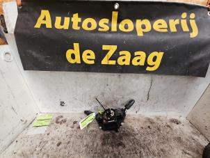 Gebruikte Schakelaar Stuurkolom (licht) Opel Corsa D 1.2 16V Prijs € 35,00 Margeregeling aangeboden door Autodemontage de Zaag