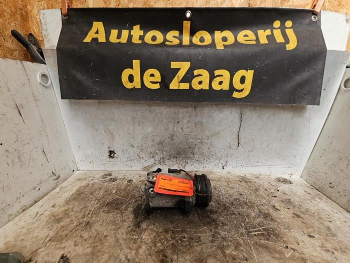 Gebruikte Aircopomp Ford Focus 3 1.0 Ti-VCT EcoBoost 12V 125 Prijs € 100,00 Margeregeling aangeboden door Autodemontage de Zaag