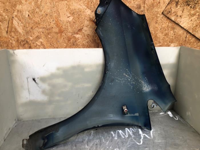 Scherm rechts-voor van een Opel Corsa D 1.0 2008
