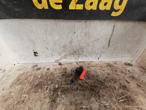 Gebruikte Bobine Mercedes A (W176) 1.6 A-200 16V Prijs € 25,00 Margeregeling aangeboden door Autodemontage de Zaag