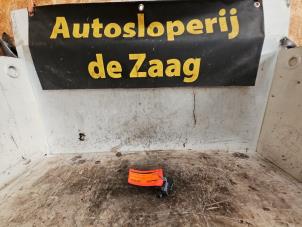 Gebruikte Bobine Mercedes A (W176) 1.6 A-200 16V Prijs € 25,00 Margeregeling aangeboden door Autodemontage de Zaag