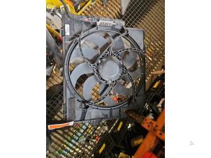 Gebruikte Radiateurfan BMW 1 serie (F20) 116d 1.6 16V Efficient Dynamics Prijs € 40,00 Margeregeling aangeboden door Autodemontage de Zaag