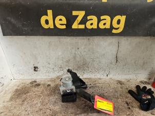 Gebruikte ABS Pomp Mini Mini Convertible (F57) 1.5 12V Cooper Prijs € 400,00 Margeregeling aangeboden door Autodemontage de Zaag