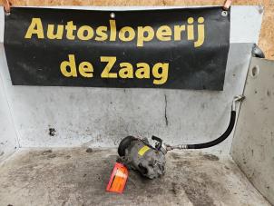 Aircopomp van een Ford Fiesta 6 (JA8) 1.0 EcoBoost 12V 100 2015