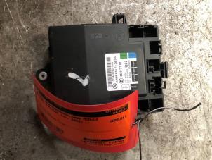 Gebruikte Deur module Mercedes A (W169) 2.0 A-180 CDI 16V 5-Drs. Prijs € 20,00 Margeregeling aangeboden door Autodemontage de Zaag