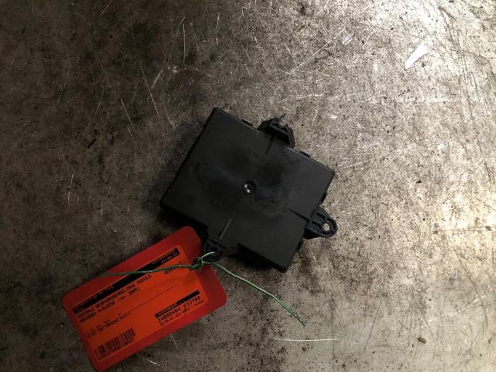 Gebruikte Module Centrale Deurvergrendeling Mercedes A (W169) 2.0 A-180 CDI 16V 5-Drs. Prijs € 20,00 Margeregeling aangeboden door Autodemontage de Zaag
