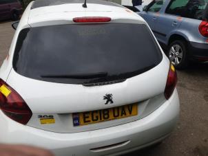 Gebruikte Achterklep Peugeot 208 I (CA/CC/CK/CL) 1.2 Vti 12V PureTech Prijs € 175,00 Margeregeling aangeboden door Autodemontage de Zaag