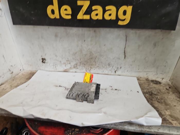 Gebruikte Computer Motormanagement Opel Movano 2.3 CDTi Biturbo 16V FWD Prijs € 250,00 Margeregeling aangeboden door Autodemontage de Zaag