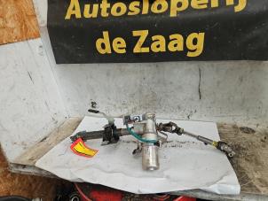 Gebruikte Pomp Servo Nissan Pixo (D31S) 1.0 12V Prijs € 100,00 Margeregeling aangeboden door Autodemontage de Zaag