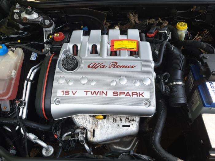 Gebruikte Motor Alfa Romeo 147 (937) 1.6 Twin Spark 16V Prijs € 950,00 Margeregeling aangeboden door Autodemontage de Zaag