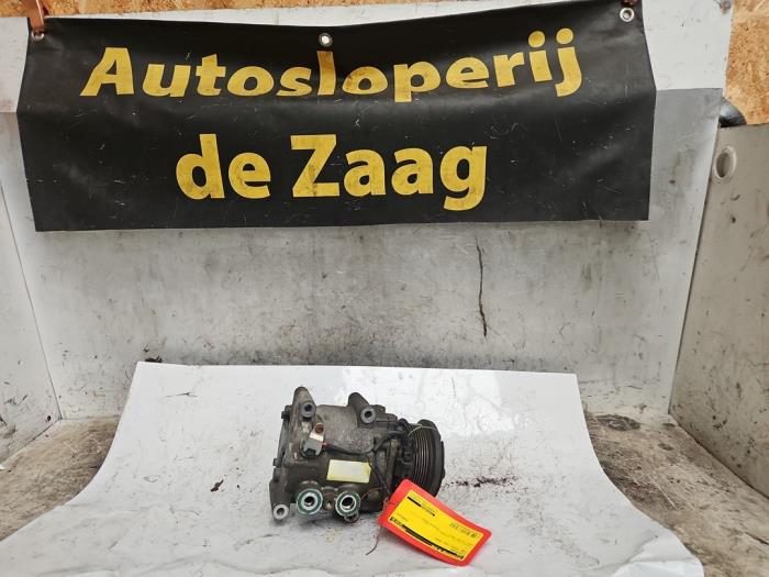 Gebruikte Aircopomp Ford Focus 1 1.4 16V Prijs € 50,00 Margeregeling aangeboden door Autodemontage de Zaag