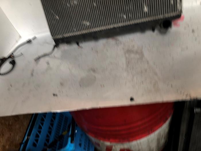 Gebruikte Radiateur Citroen C4 Picasso (UD/UE/UF) 2.0 16V Autom. Prijs € 30,00 Margeregeling aangeboden door Autodemontage de Zaag