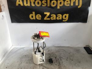 Gebruikte Benzinepomp Honda Civic (FA/FD) 1.3 Hybrid Prijs € 70,00 Margeregeling aangeboden door Autodemontage de Zaag