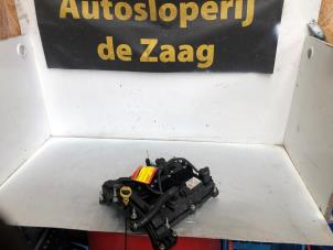 Gebruikte Kleppendeksel Ford Focus 3 1.0 Ti-VCT EcoBoost 12V 125 Prijs € 35,00 Margeregeling aangeboden door Autodemontage de Zaag