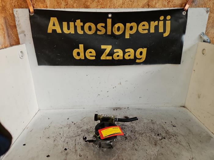 Gebruikte Pomp Servo Mazda 6 Sport (GG14) 2.0i 16V Prijs € 55,00 Margeregeling aangeboden door Autodemontage de Zaag