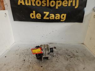 Gebruikte Dynamo Volkswagen Bora Variant (1J6) 2.3 V5 Prijs € 35,00 Margeregeling aangeboden door Autodemontage de Zaag