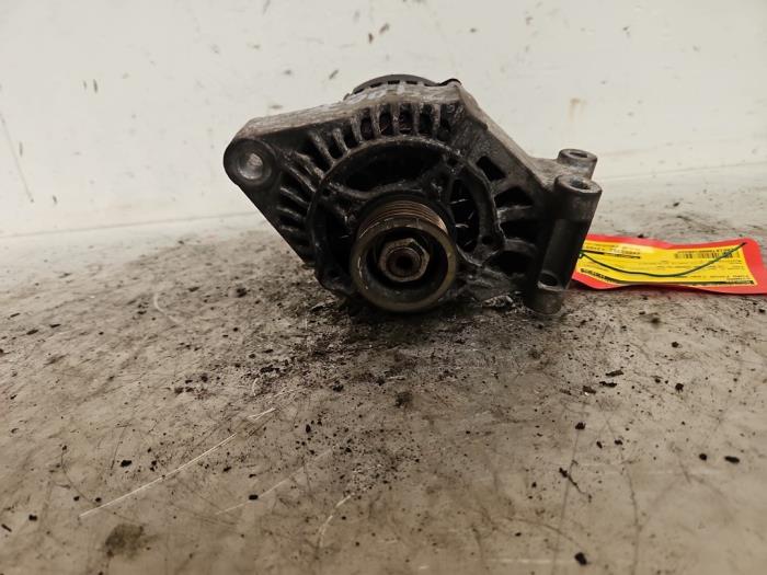 Dynamo van een Ford Focus 1 1.4 16V 2002