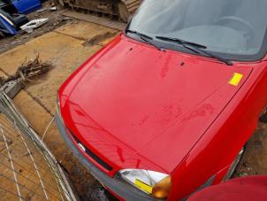 Gebruikte Motorkap Ford Fiesta 4 1.3i Prijs € 70,00 Margeregeling aangeboden door Autodemontage de Zaag