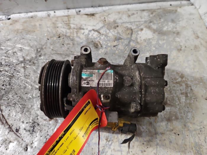 Gebruikte Aircopomp Mini Countryman (R60) 1.6 16V Cooper S Prijs € 100,00 Margeregeling aangeboden door Autodemontage de Zaag