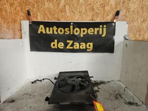 Gebruikte Radiateurfan Ford EcoSport (JK8) 1.0 EcoBoost 12V 125 Prijs € 50,00 Margeregeling aangeboden door Autodemontage de Zaag