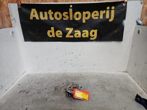 Gebruikte Vacuumpomp (Benzine) Mercedes A (W176) 1.6 A-200 16V Prijs € 65,00 Margeregeling aangeboden door Autodemontage de Zaag